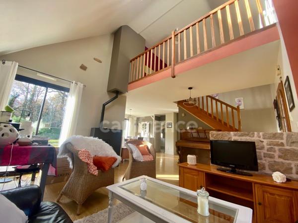 Maison à vendre 5 pièces PLOEREN (56)