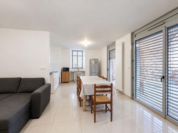 Appartement T4 de 93 m² avec ascenseur dans le centre ville d'Yssingeaux