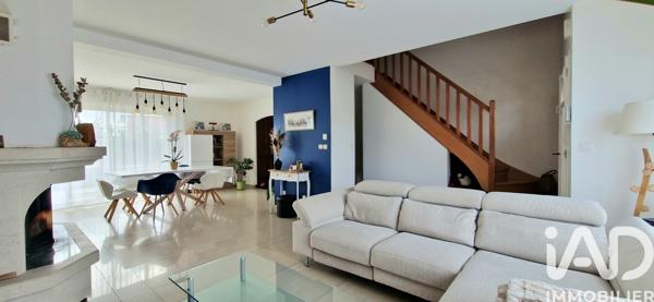Maison à vendre 6 pièces 151 m² Armentières-en-Brie