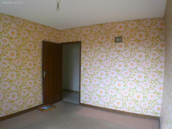 CHATEAUBERNARD A Vendre Maison en Pierre