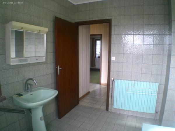 CHATEAUBERNARD A Vendre Maison en Pierre