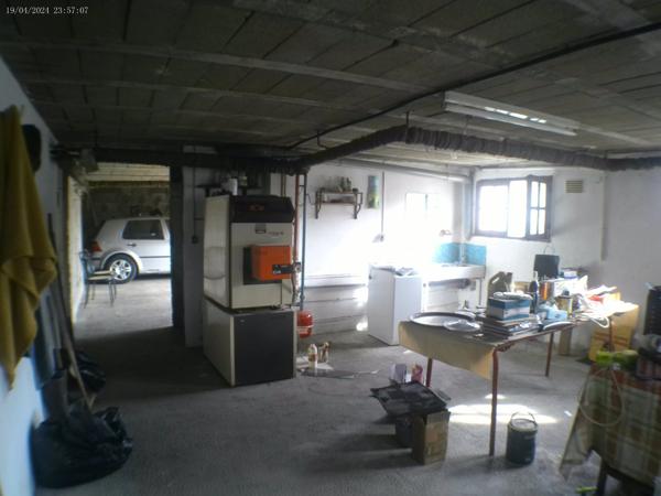 CHATEAUBERNARD A Vendre Maison en Pierre