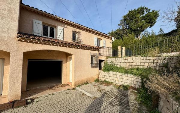 Maison à louer    4 pièces •  Istres