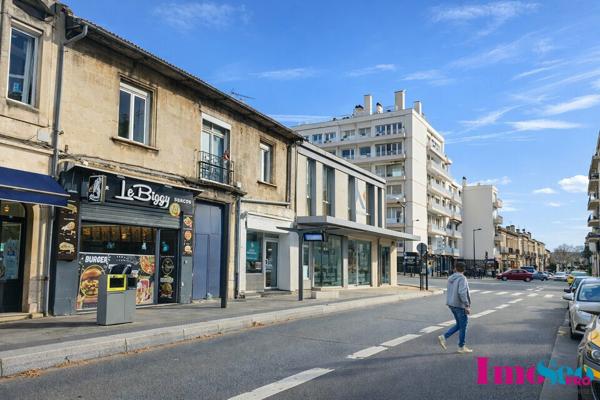 Local commercial à LOUER