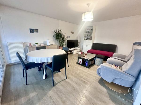 Annecy centre - F3 VIDE - 68m²