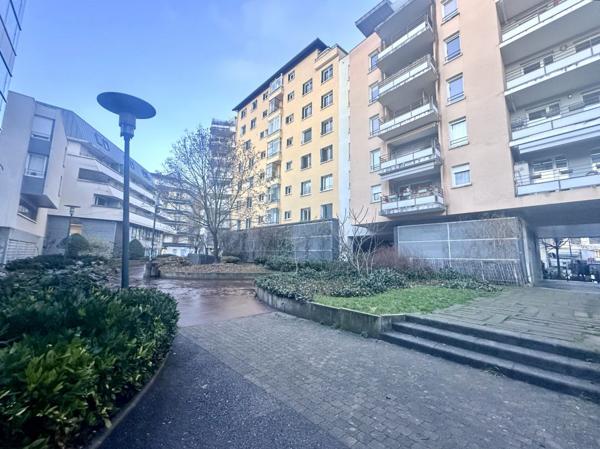 Annecy centre - F3 VIDE - 68m²