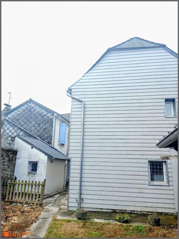 IMMEUBLE 5 APPARTEMENTS CENTRE VILLE OLORON SAINTE-MARIE