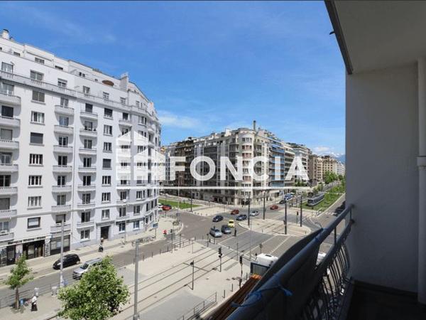 Location Appartement 3 pièces 86.22 m² - LE PLAISANCE Grenoble 38000