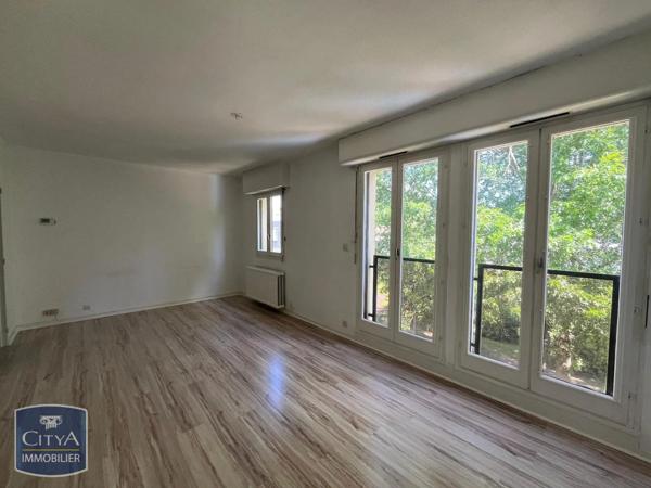 Appartement à louer 3 pièces 62.95m² Limoges (87000)