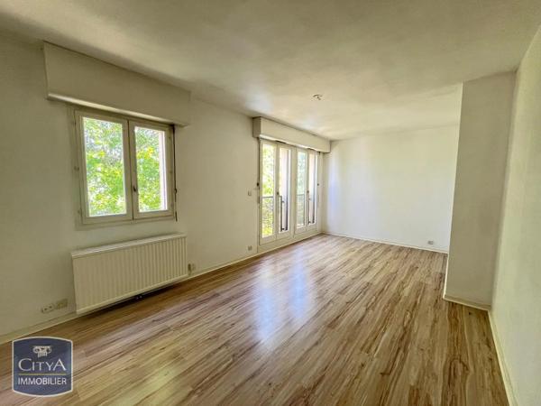 Appartement à louer 3 pièces 62.95m² Limoges (87000)