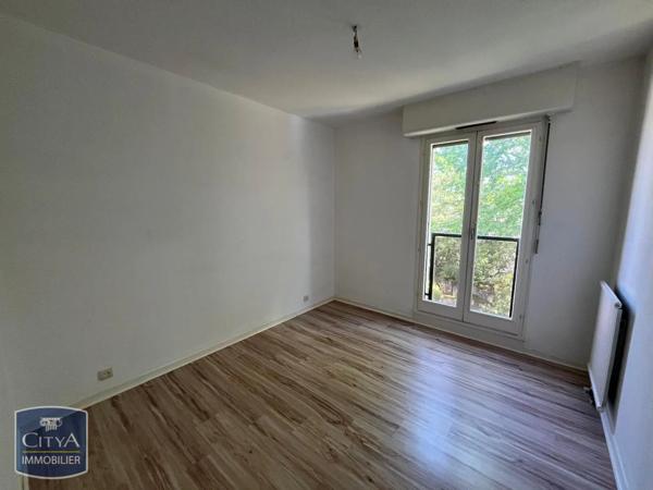 Appartement à louer 3 pièces 62.95m² Limoges (87000)