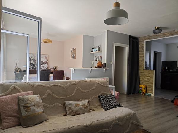 Appartement Tonnay Charente 3 pièce(s) 71.65 m2