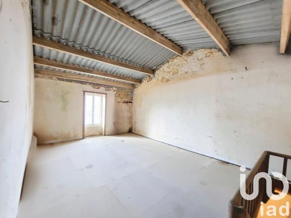 Maison de village 6 pièces de 200 m² à Chantonnay (85110)