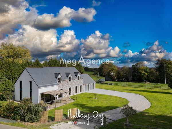 Maison à VIRE NORMANDIE, 14500 - 7 pièces 185m²