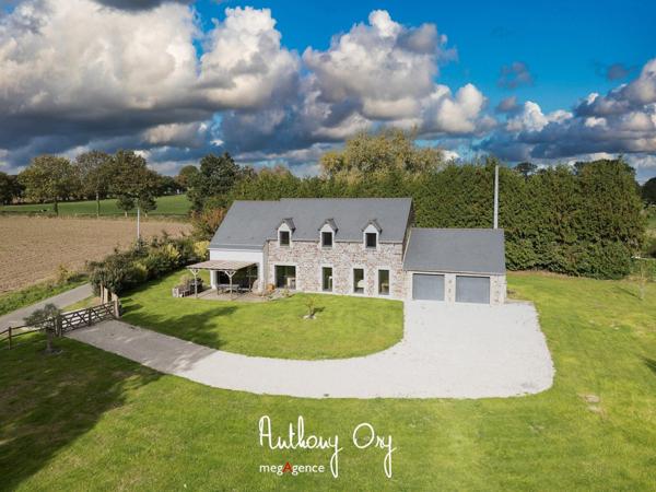 Maison à VIRE NORMANDIE, 14500 - 7 pièces 185m²