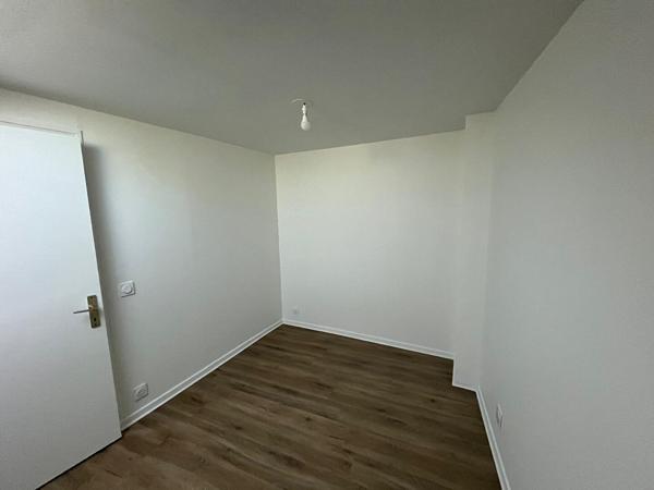 DAX , Appartement, 2 pièces, 39 m² 490 € CC / mois - Réf : D562-106403