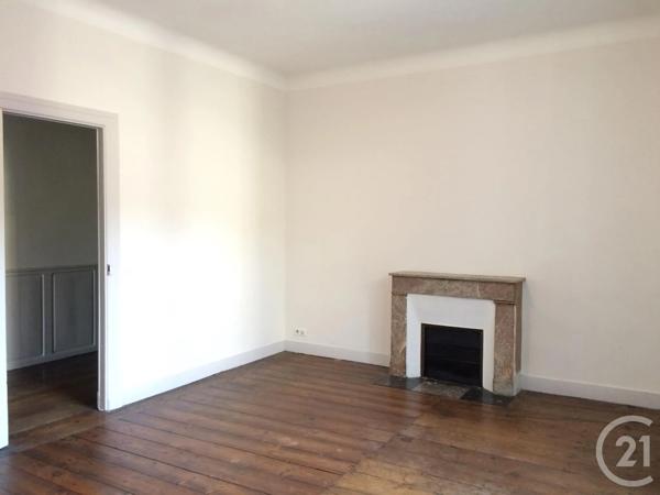 Appartement T3 à vendre  3 pièces - 141,55 m 2   PAU  - 64