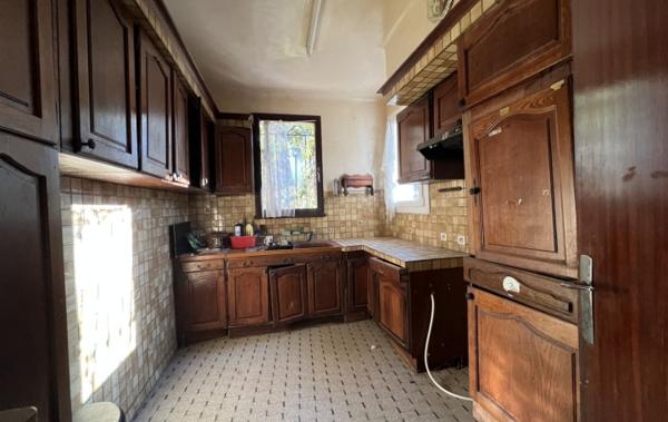 Vente Maison MASION A RENOVER ST LOUP 13010 à rénover Marseille 10ème