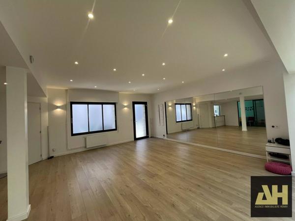 BREST -ST MARTIN - DUPLEX AVEC ESPACE PROFESSIONNEL INDÉPENDANT- PAS DE COPROPRIÉTÉ
