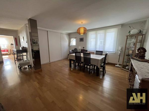 BREST -ST MARTIN - DUPLEX AVEC ESPACE PROFESSIONNEL INDÉPENDANT- PAS DE COPROPRIÉTÉ
