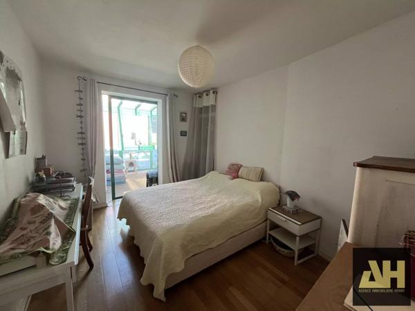 BREST -ST MARTIN - DUPLEX AVEC ESPACE PROFESSIONNEL INDÉPENDANT- PAS DE COPROPRIÉTÉ