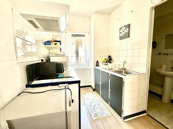 A VENDRE : IMMEUBLE DE RAPPORT EN PLEIN COEUR D'AX-LES-THERMES