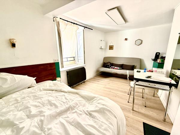 A VENDRE : IMMEUBLE DE RAPPORT EN PLEIN COEUR D'AX-LES-THERMES