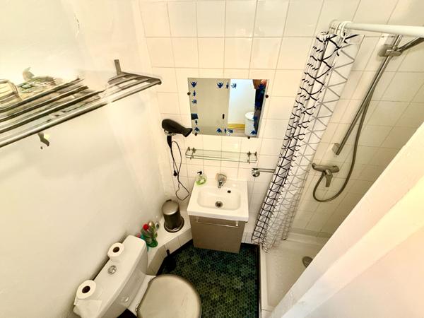 A VENDRE : IMMEUBLE DE RAPPORT EN PLEIN COEUR D'AX-LES-THERMES
