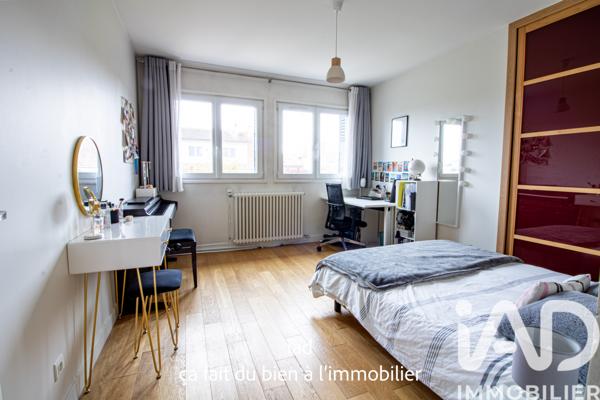 Maison à vendre 7 pièces 183 m² Rueil-Malmaison