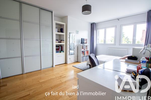 Maison à vendre 7 pièces 183 m² Rueil-Malmaison
