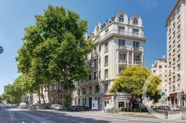 Appartement F6 à vendre  6 pièces - 197,74 m2 LYON - 69006