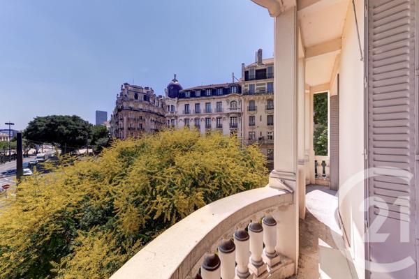 Appartement F6 à vendre  6 pièces - 197,74 m2 LYON - 69006