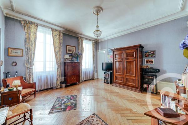 Appartement F6 à vendre  6 pièces - 197,74 m2 LYON - 69006