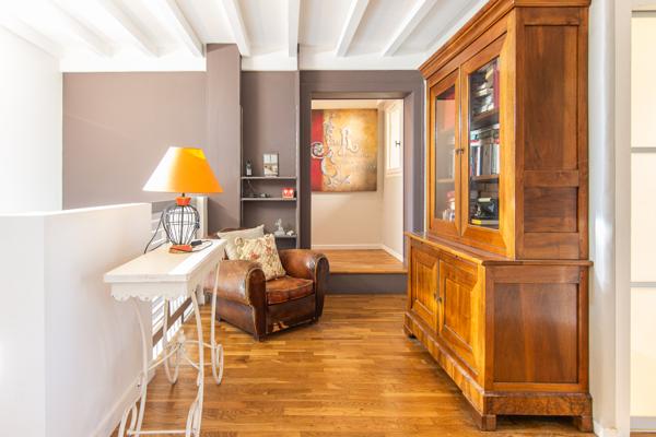 Montmerle-sur-Saône 226m² - 3300m² - Piscine - 5 Chambres - 2/3 Garages