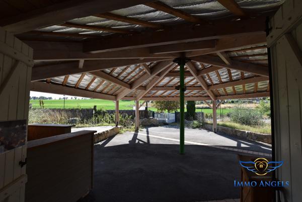 Rare à la vente – Domaine touristique clé en main sur 5000 m² de terrain.