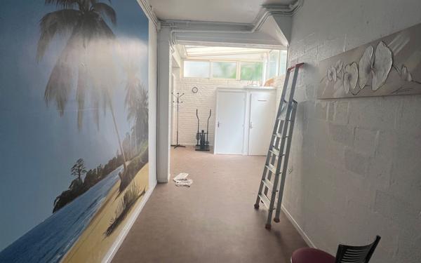 Maison à vendre    6 pièces • 218 m2 Saint-Quentin