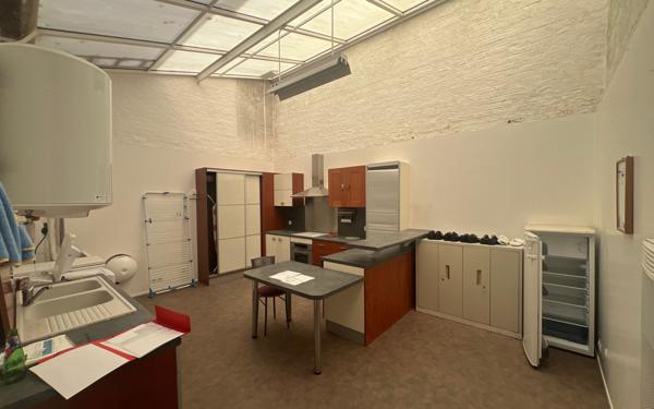 Maison à vendre    6 pièces • 218 m2 Saint-Quentin