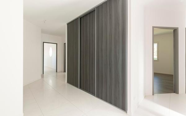 Maison à vendre    5 pièces •  Saint-Avit