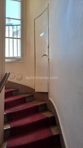 75002 - PARIS - RUE DE GRAMONT - MICRO-LOGEMENT - DERNIER ÉTAGE - ASCENSEUR - LUMINEUX - FAIBLES CHARGES - CALME - PROXIMITÉ OPÉRA ET TRANSPORTS - RÉNOVÉ - EXCLUSIVITÉ