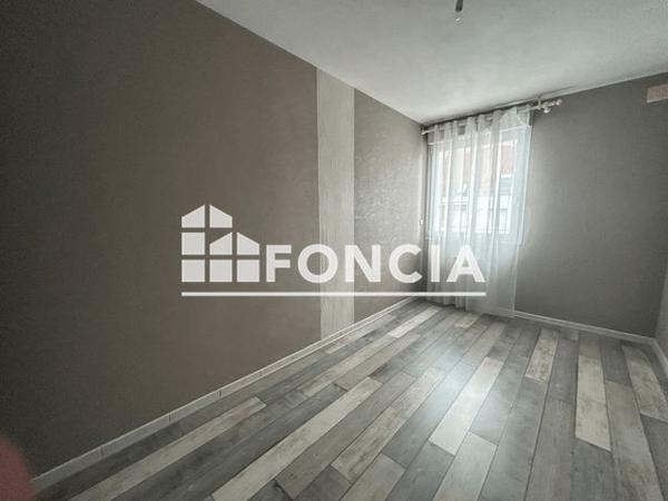 Location Appartement 3 pièces 61.9 m² - 7 AU 13 RUE CARPENTIER Amiens 80000