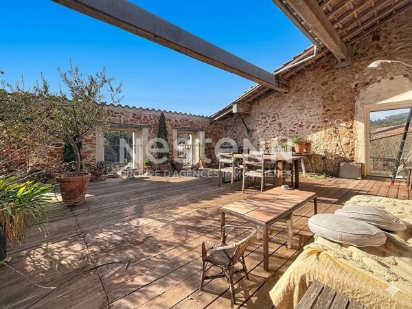 MAISON BOURGEOISE DE 319 M2 AVEC REMISE