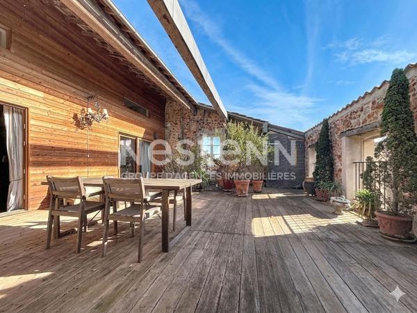 MAISON BOURGEOISE DE 319 M2 AVEC REMISE