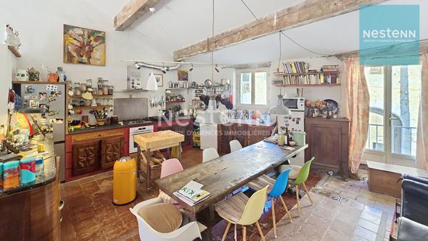 MAISON BOURGEOISE DE 319 M2 AVEC REMISE