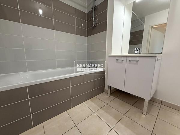 Appartement 3 pièces – 59 m² environ à Saint-Sébastien-sur-Loire (ref : 1549B)