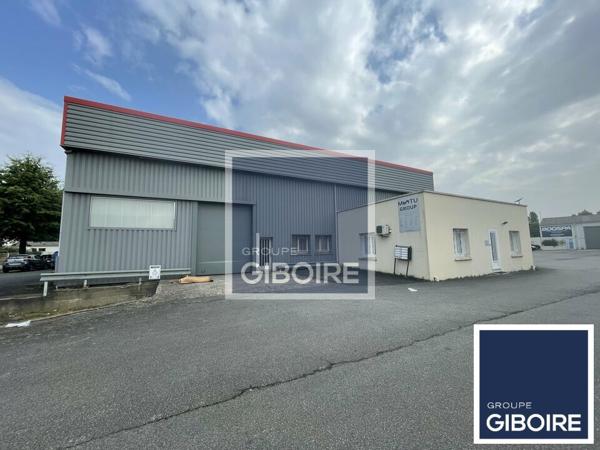Local d'activites 546 m² à louer CARQUEFOU (réf : 44.019033)