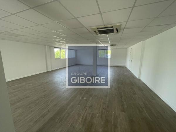 Bureaux - A LOUER - COUFLANT (réf : 49.017475)
