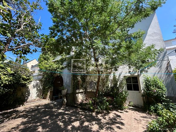 Maison T8 à vendre Rennes Sacré Coeurs - 175 m² (réf : AB26579)