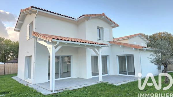 Maison à vendre 5 pièces 116 m² Saint-Palais-sur-Mer