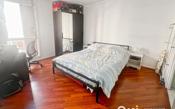 Appartement à vendre    3 pièces • 46,40 m2 Cergy