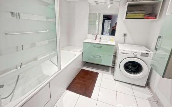 Appartement à vendre    3 pièces • 46,40 m2 Cergy